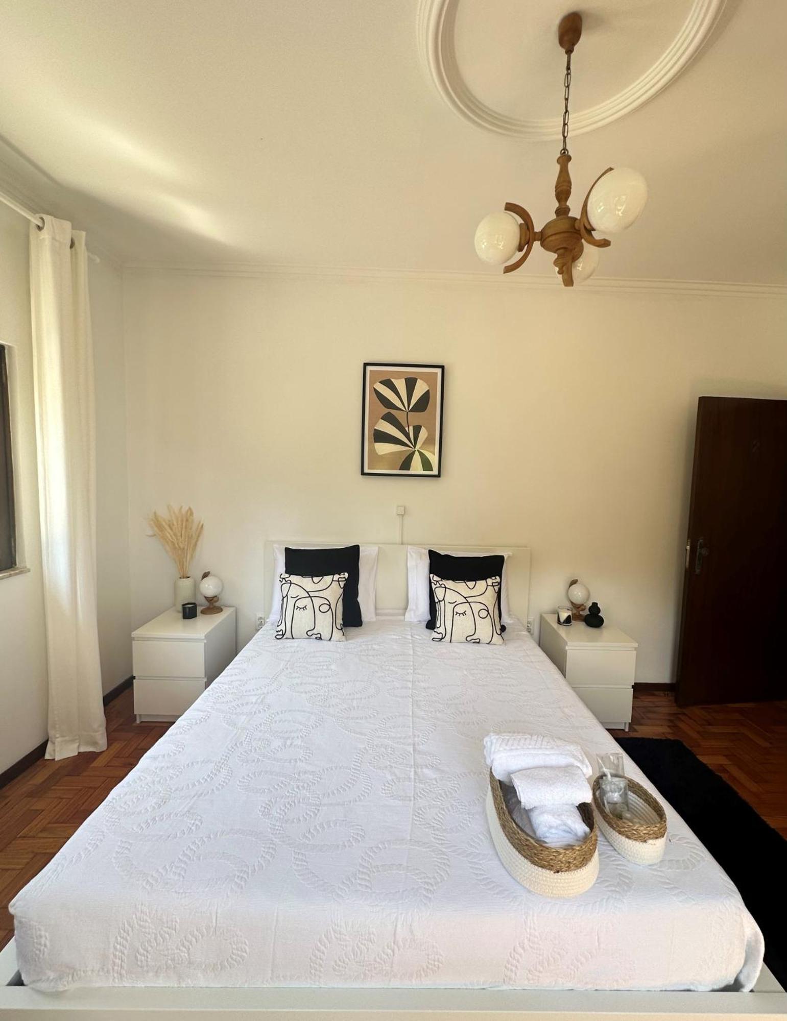 Vila Guia In Valdreu Braga Luaran gambar