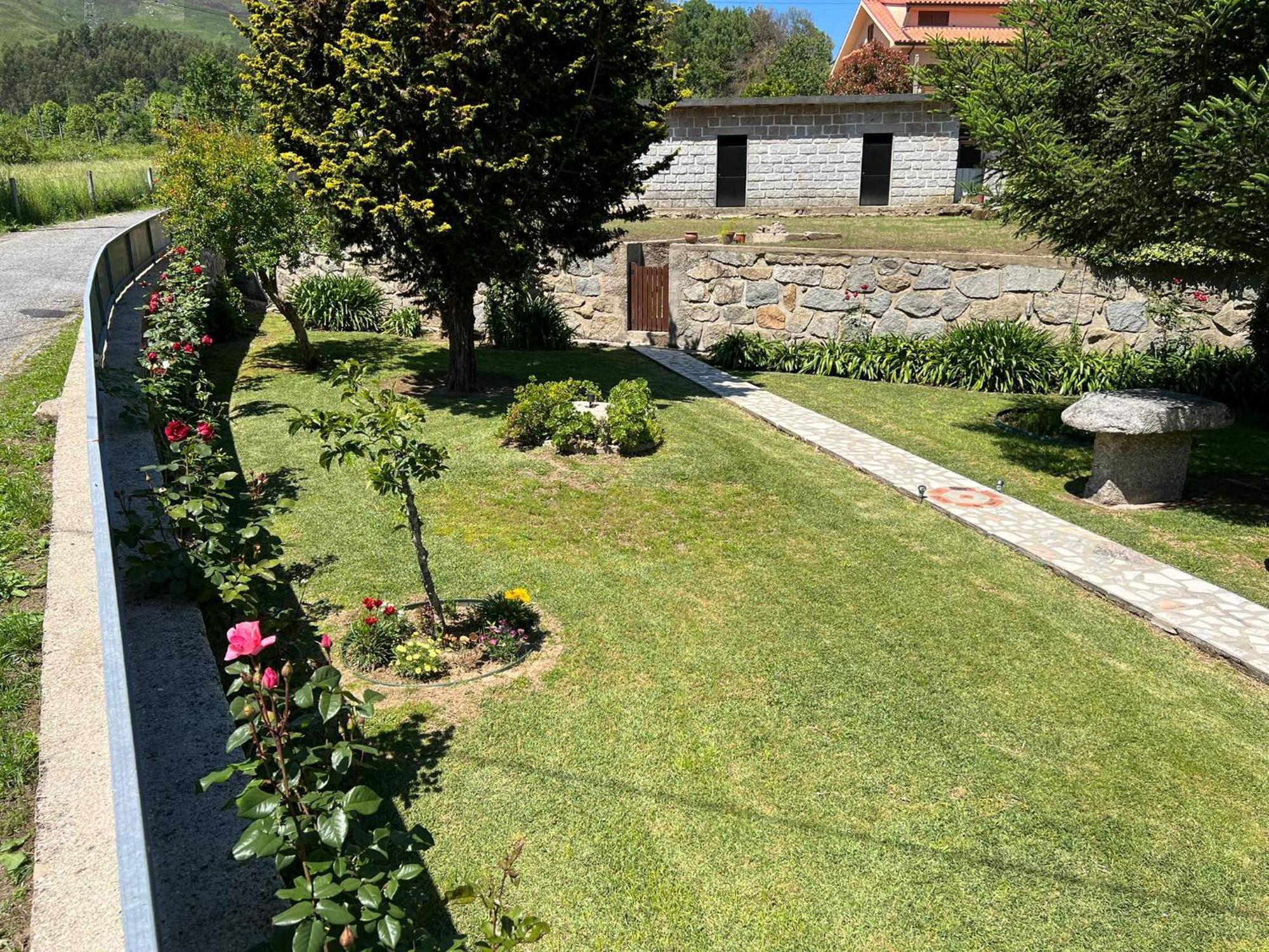 Vila Guia In Valdreu Braga Luaran gambar